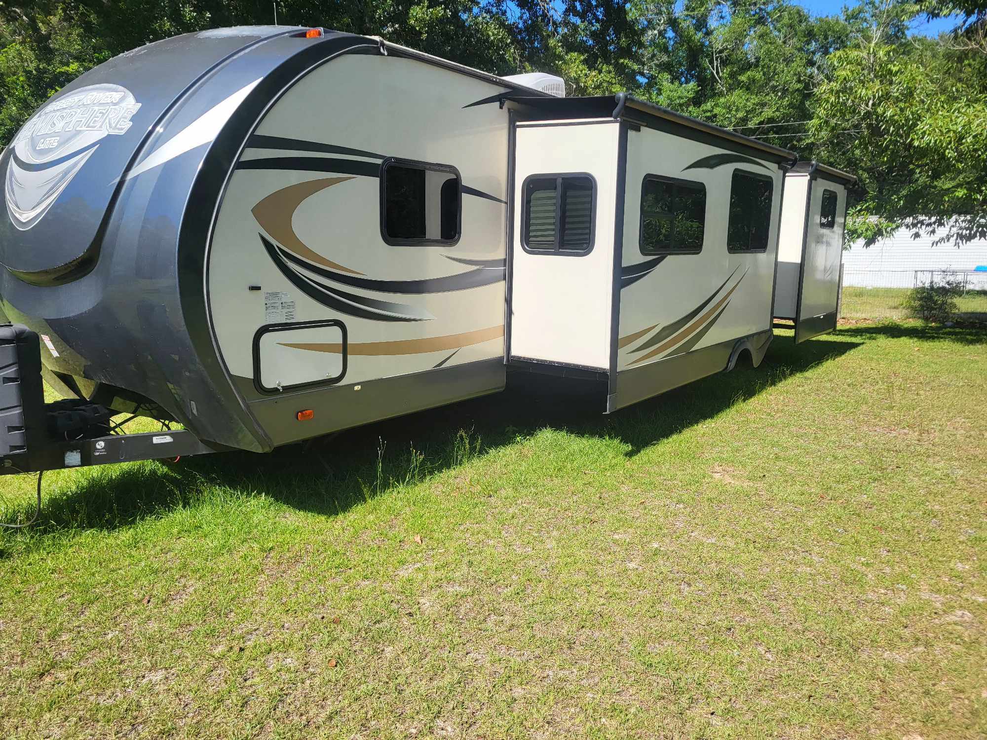 2017 Forest River SALEM HEMISPHERE LITE 312QB RV