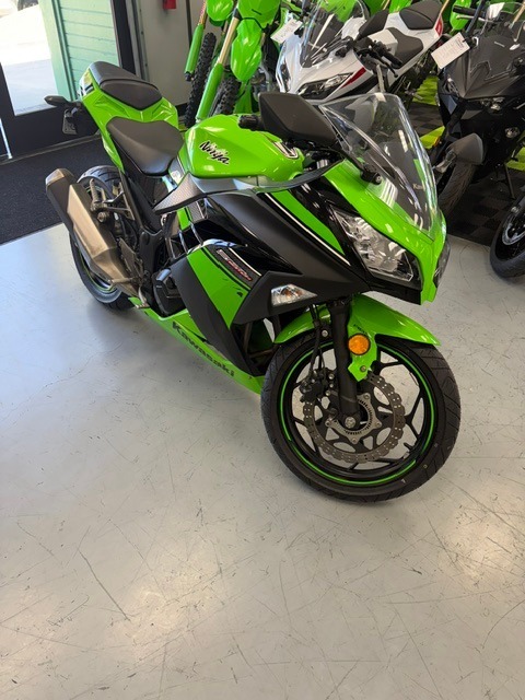 2013 Kawasaki NINJA 300 300 in Orange, CA
