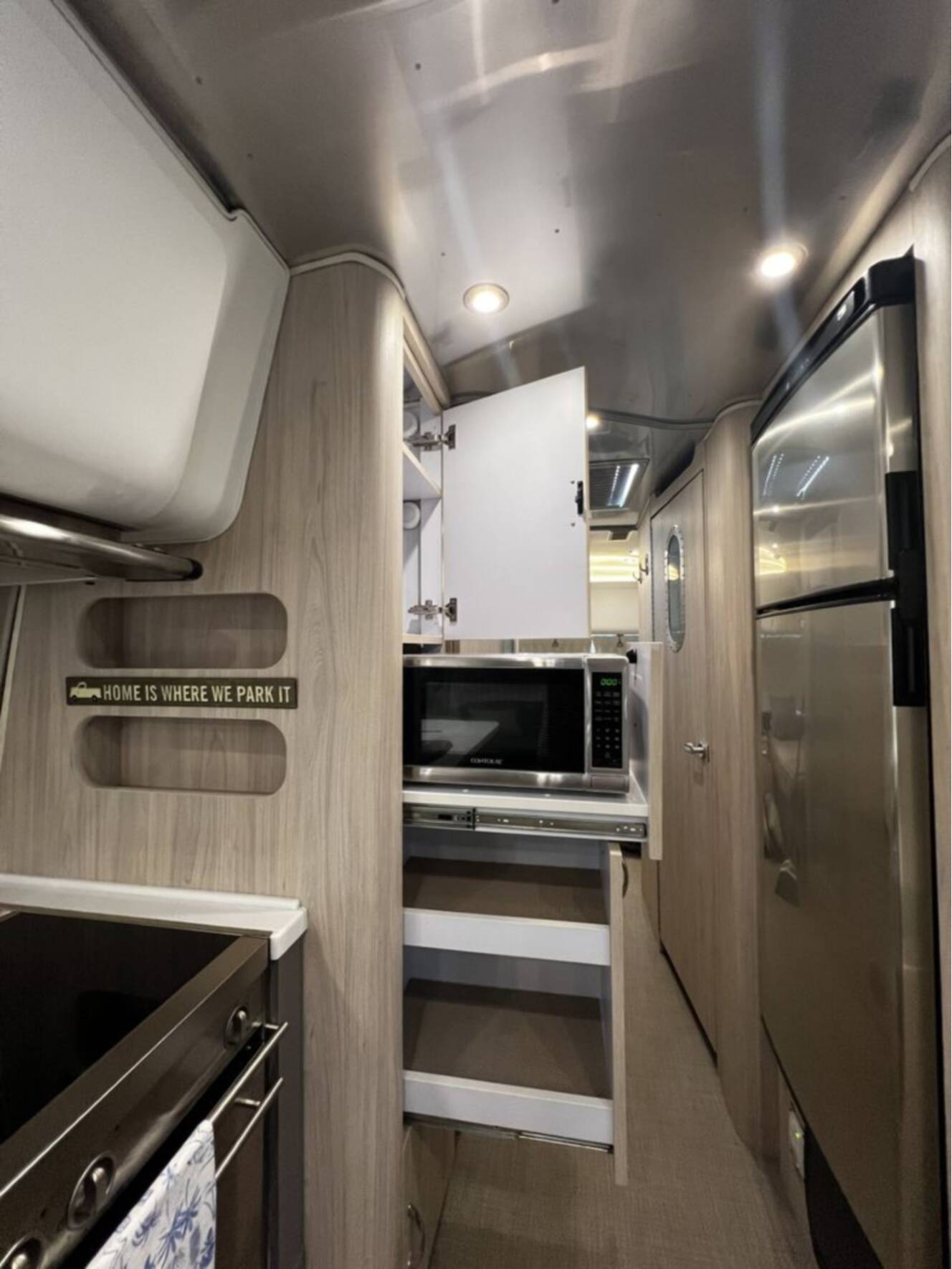 A photo of this 2021 Airstream Globetrotter 30RB Twin