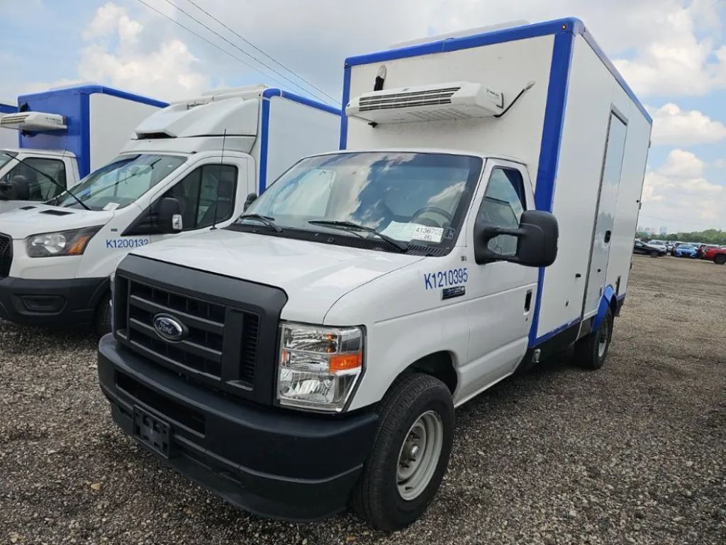 2023 FORD ECONOLINE in Langhorne, PA