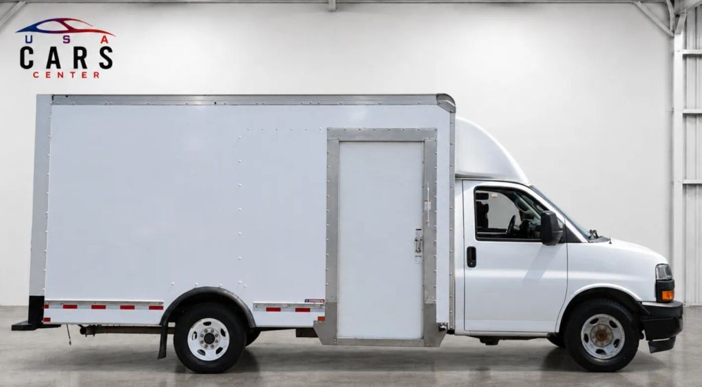 2023 CHEVROLET Express Commercial Cutaway in Langhorne, PA