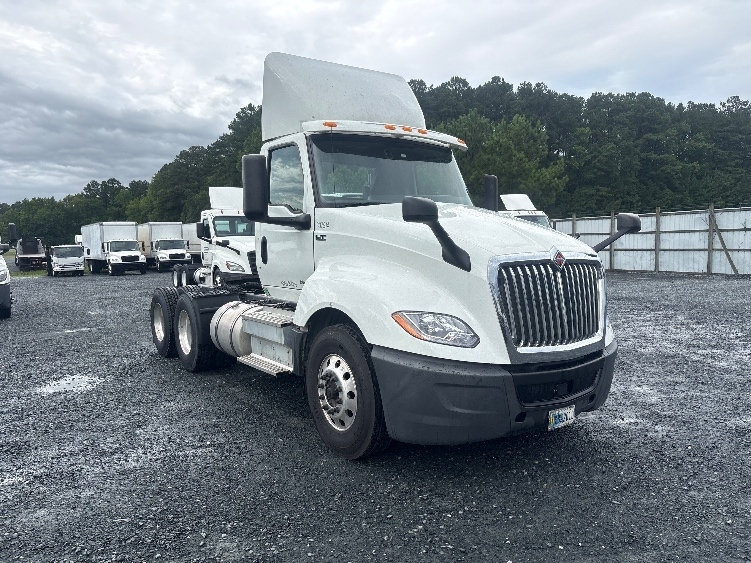 2020 INTERNATIONAL LT625 in Eden, MD