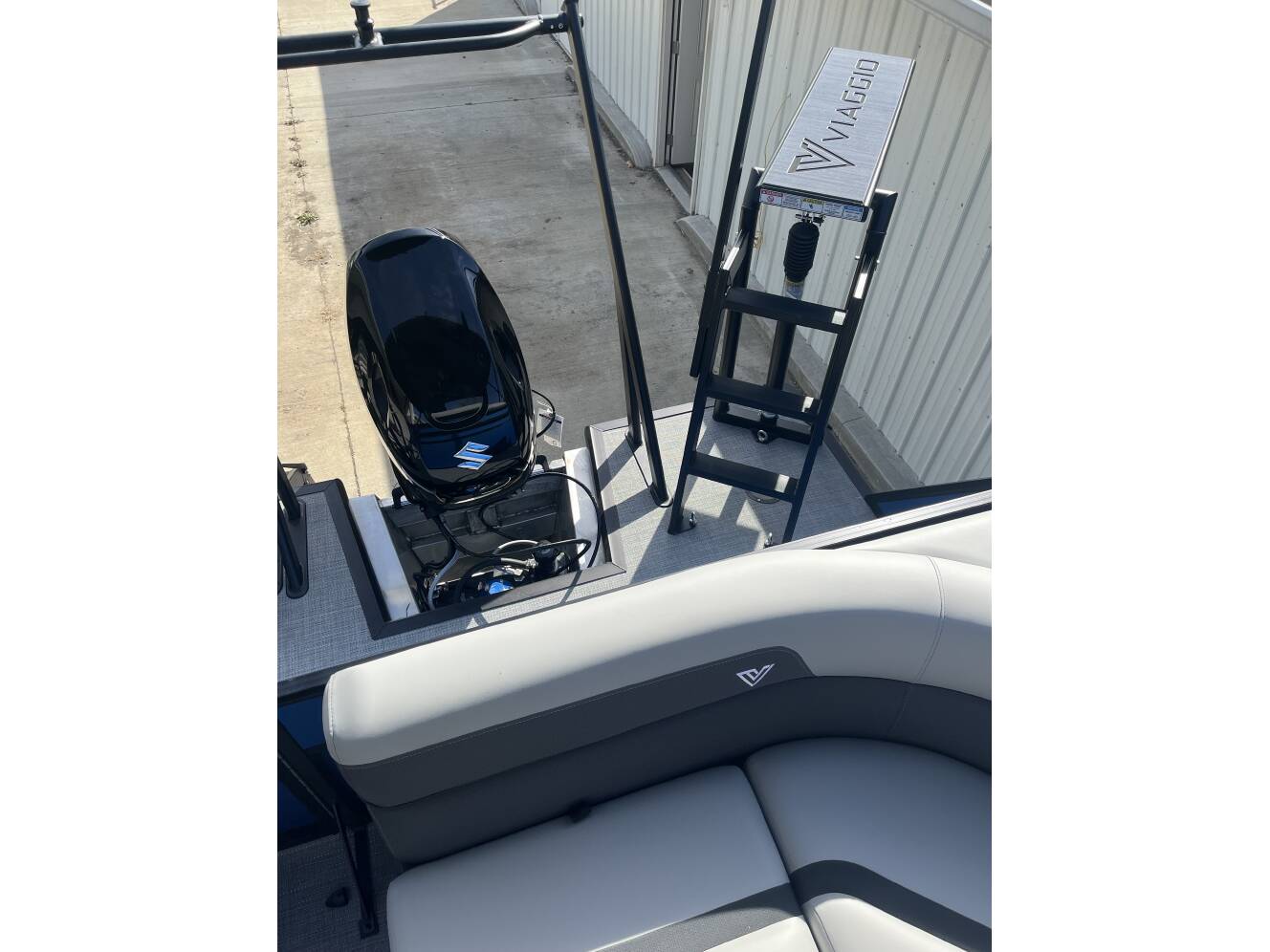A photo of this 2025 Viaggio Lago X20C