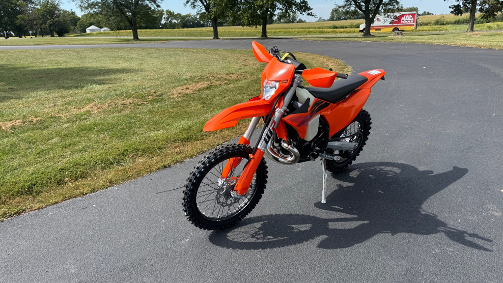 2027 KTM XC 250 W 250 W in Charleston, IL