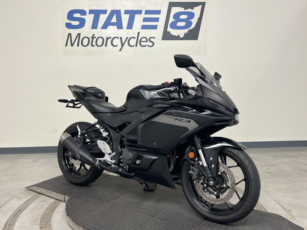 2025 Yamaha YZF R3 ABS (YZFR3ASB) R3 in Peninsula, OH