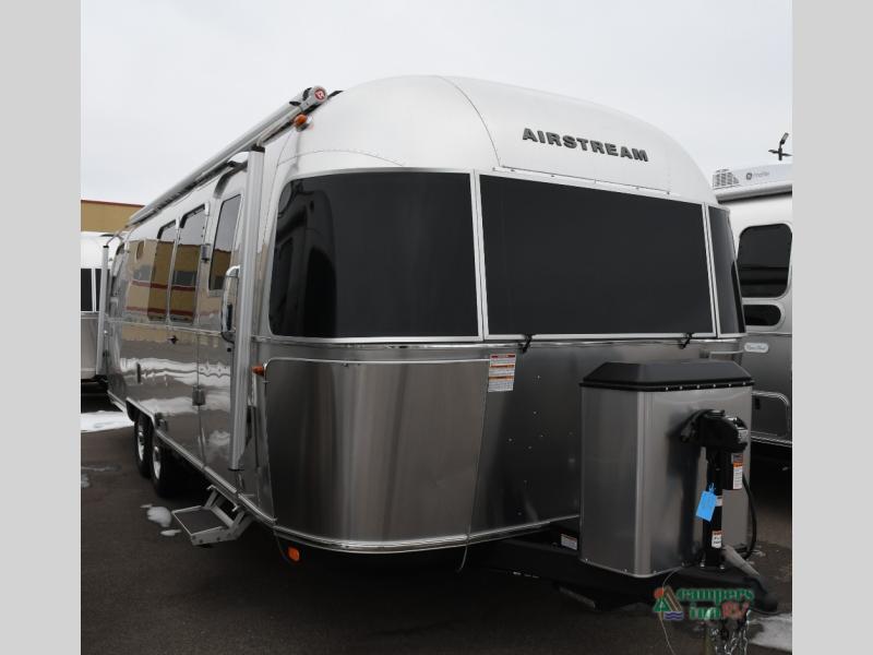 2026 Airstream Classic 28RBQ in ramsey MN