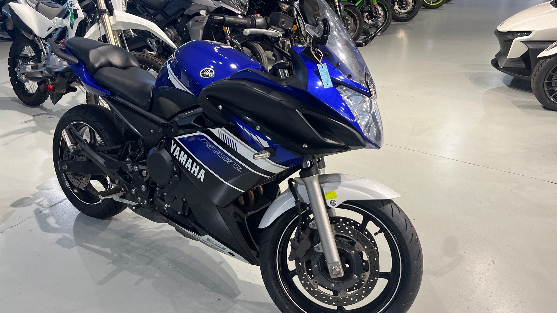 2013 Yamaha FZ6 R 6 R in White Plains, MD