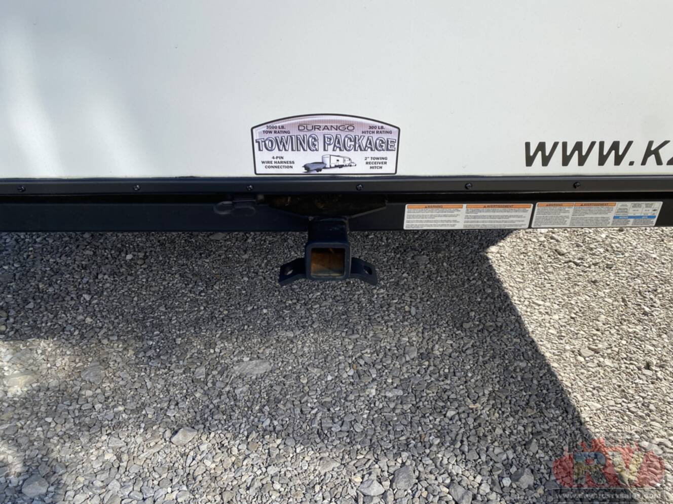 A photo of this 2023 Kz Durango D321RKT