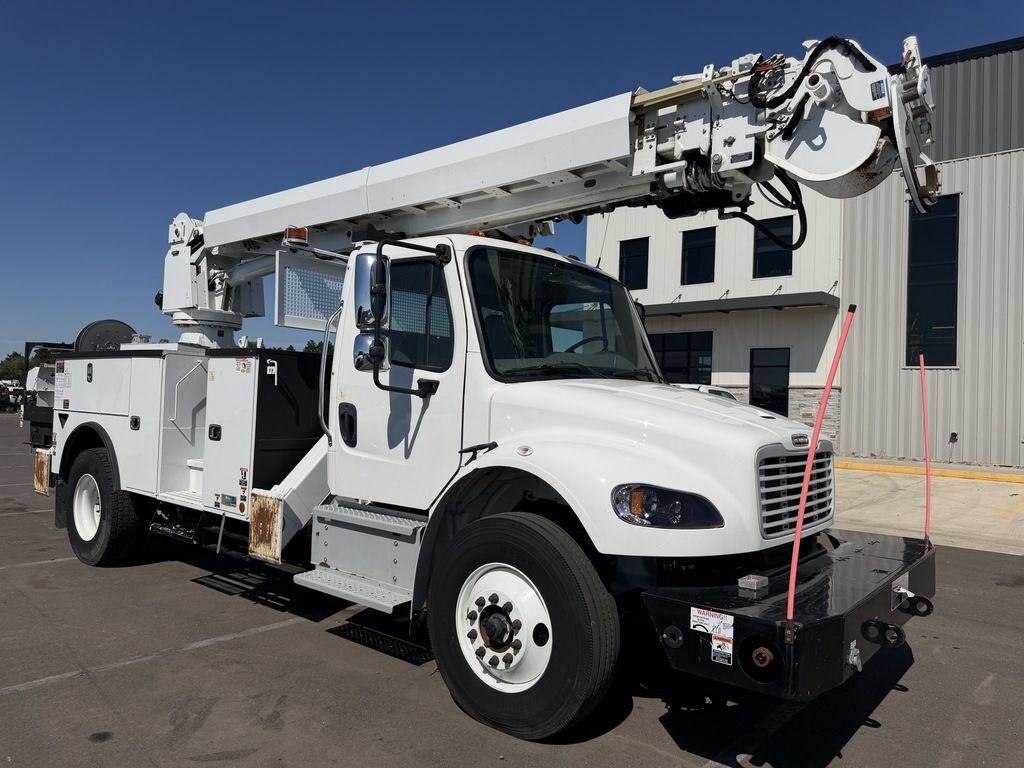 2023 FREIGHTLINER ALTEC DM47 in Rice, MN