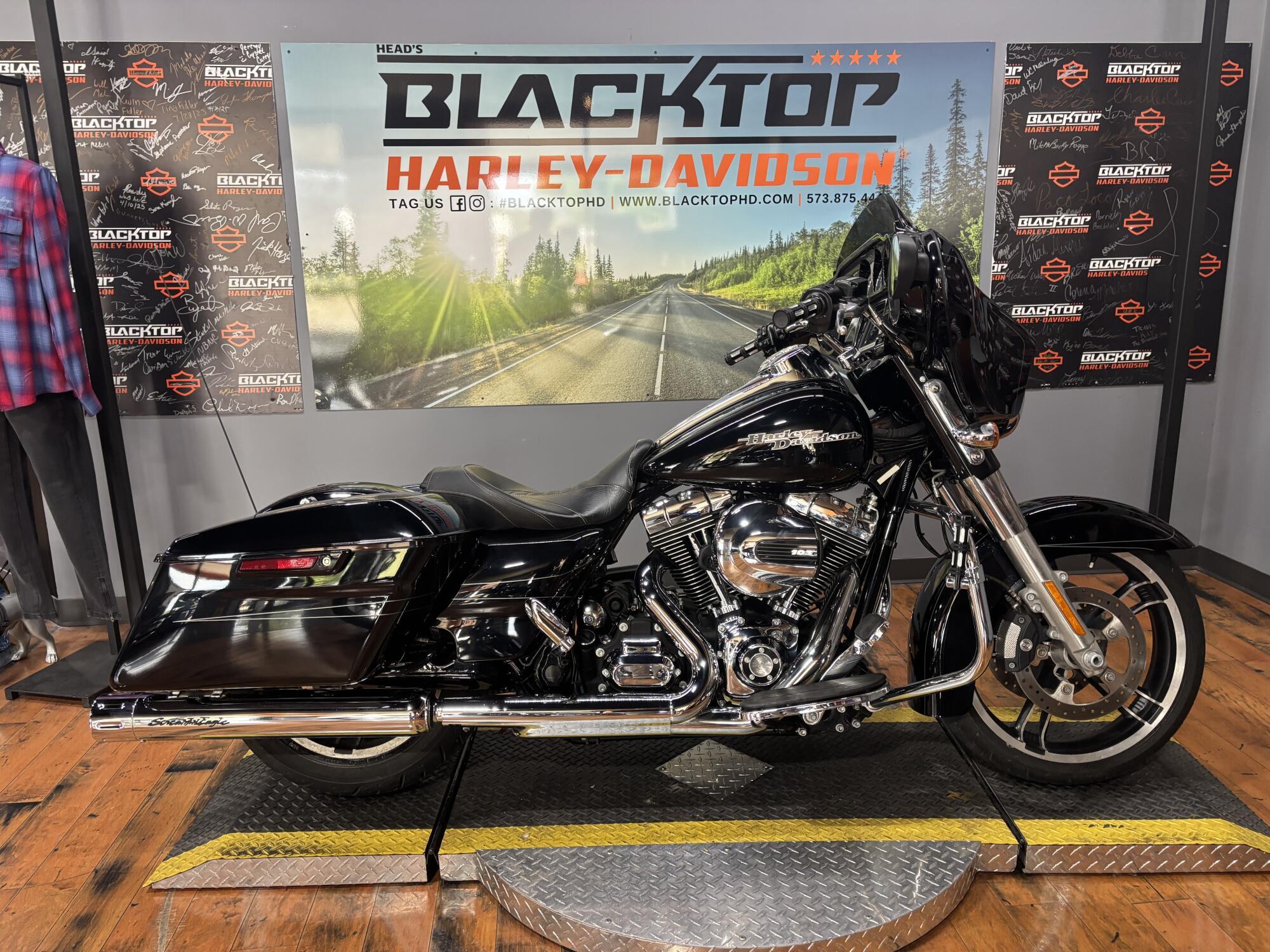 2014 Harley-Davidson Street Glide Special SPECIAL in Columbia, MO