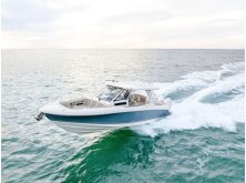 Boston Whaler 350 Realm Review image
