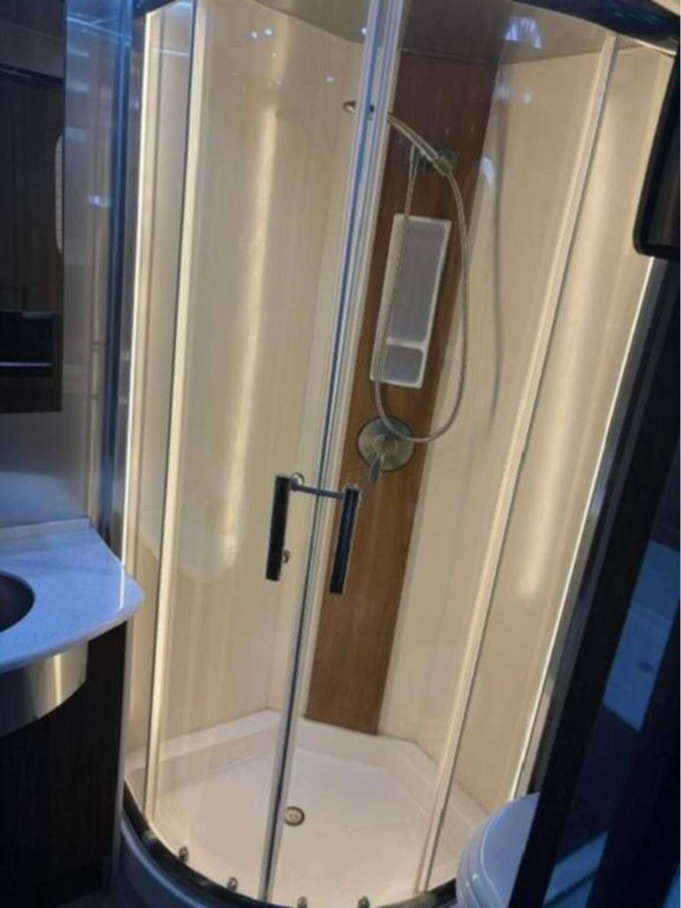 A photo of this 2019 Airstream Atlas Atlas Murphy Suite