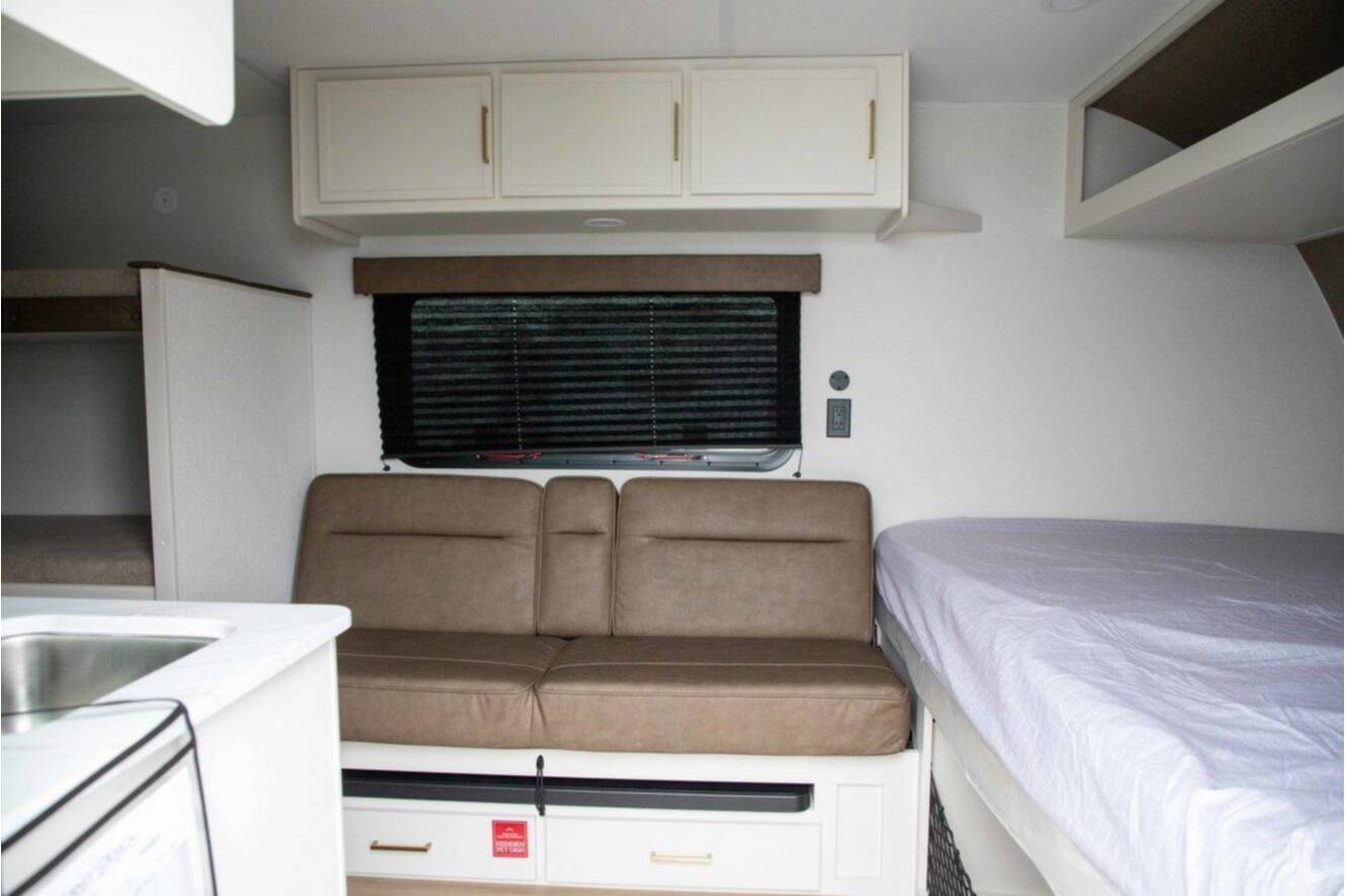 A photo of this 2026 Grand Design TRANSCEND 151BH