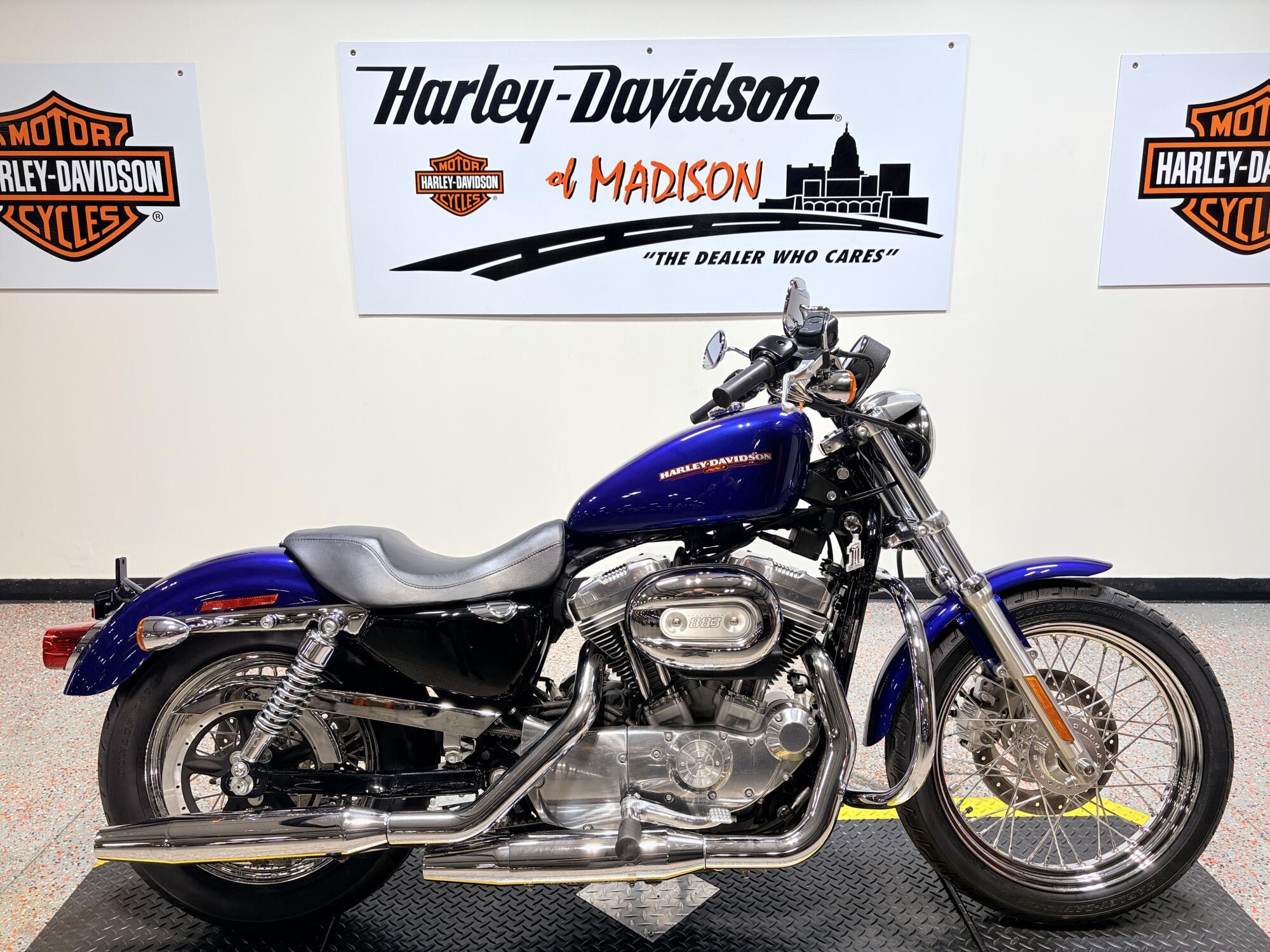 2006 Harley-Davidson Sportster 883 Low SUPERLOW in Madison, WI