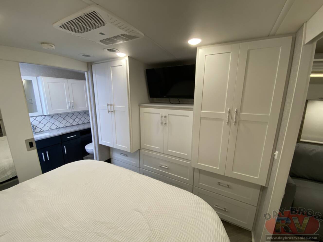 A photo of this 2025 Winnebago Adventurer 35F