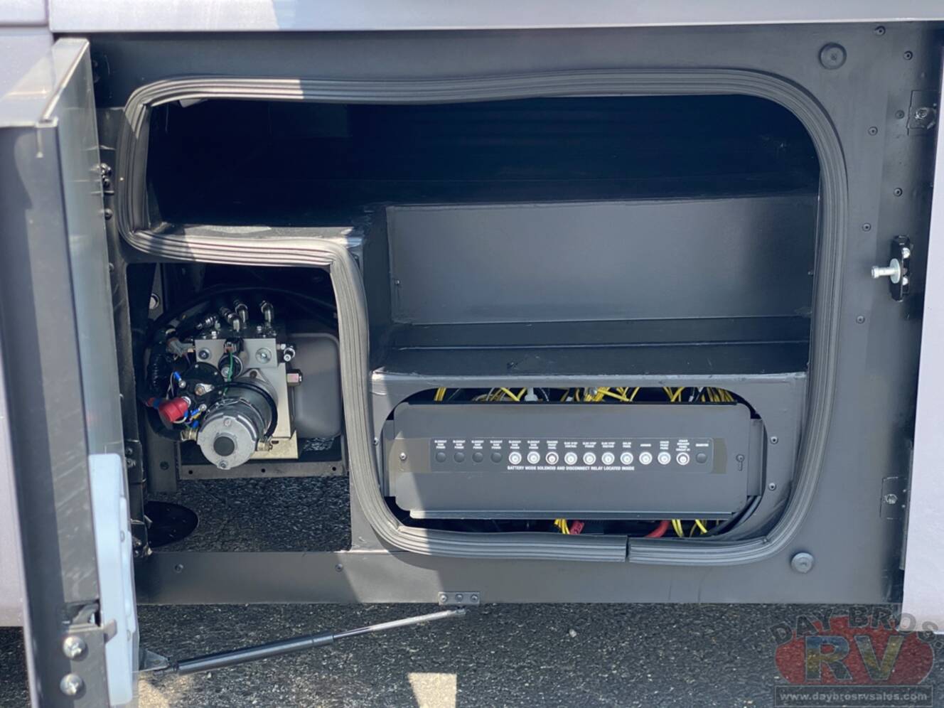 A photo of this 2025 Winnebago Adventurer 35F