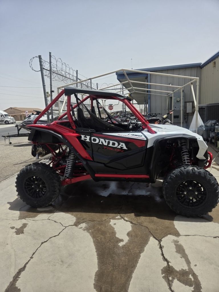 2024 Honda® Talon 1000R FOX Live Valve in parker AZ