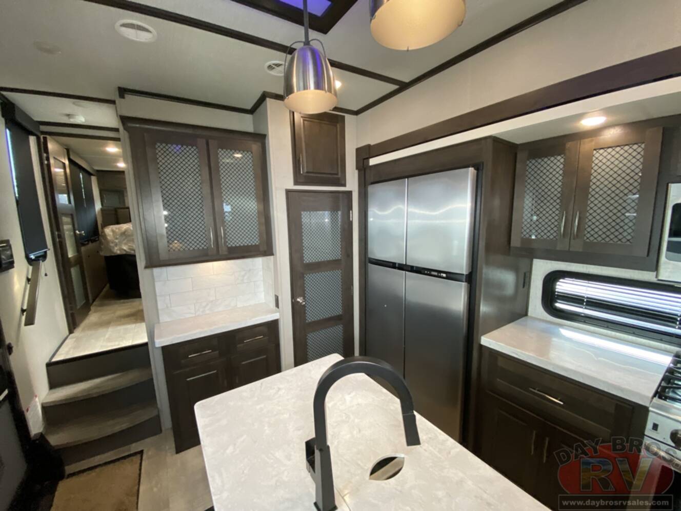 A photo of this 2021 Grand Design Momentum 376THS