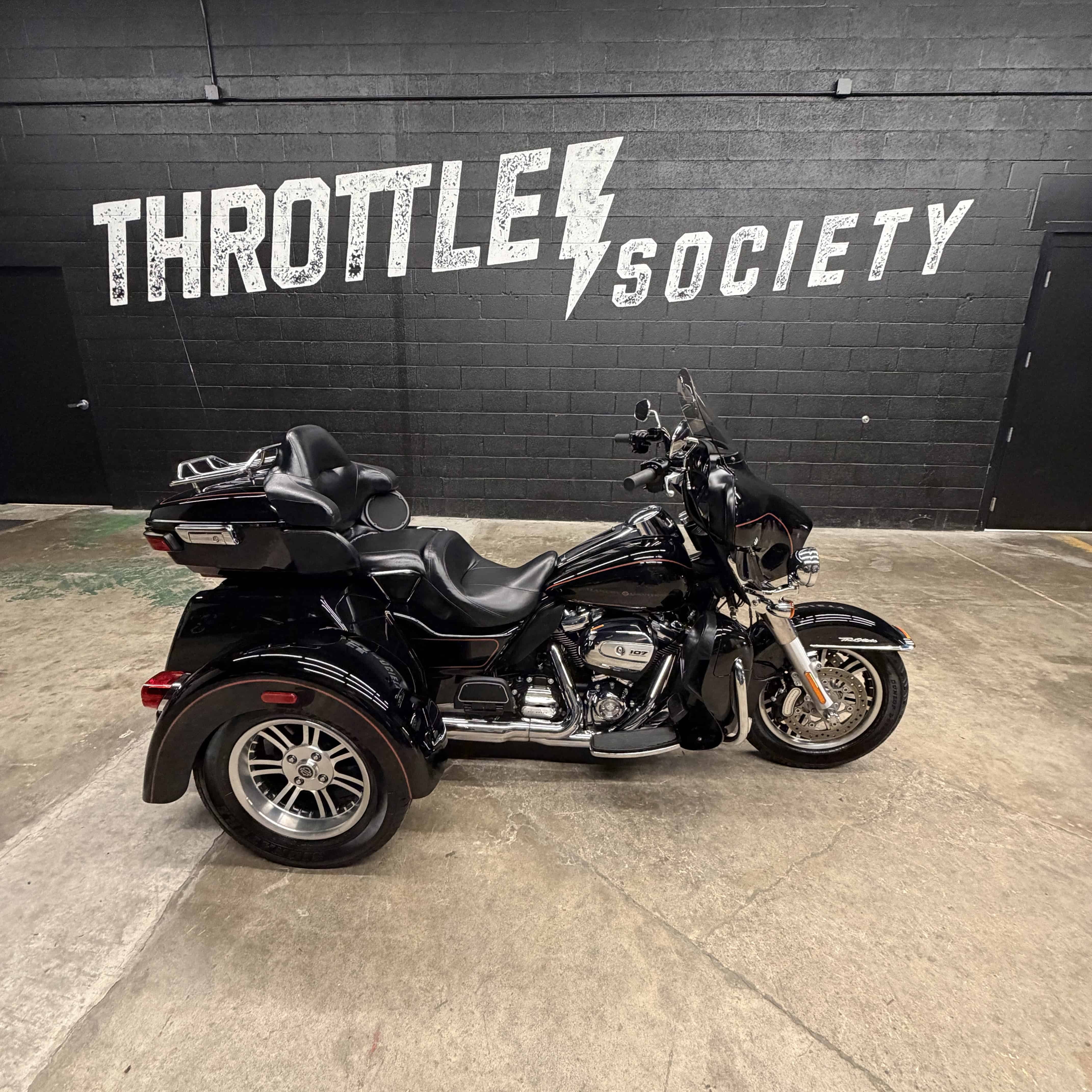 2018 Harley-Davidson Trike Tri Glide® Ultra ULTRA CLASSIC in Fremont, OH