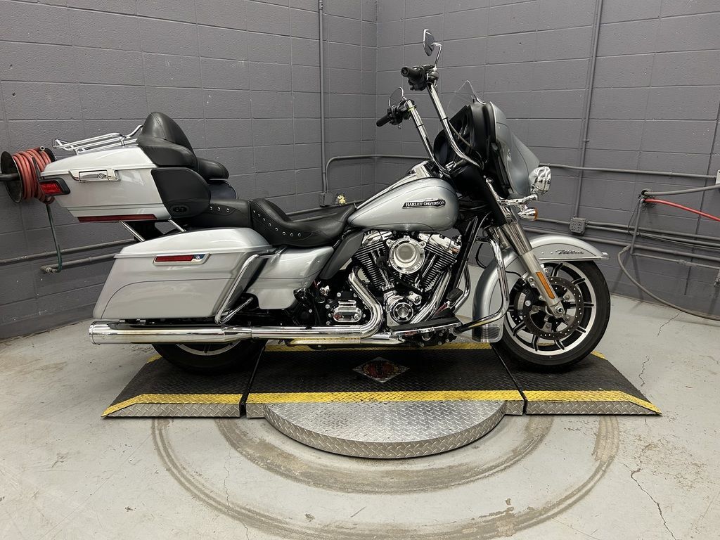 2015 Harley-Davidson® FLHTCUL - Electra Glide® Ultra Classic® Low ULTRA CLASSIC LOW in Great Falls, MT