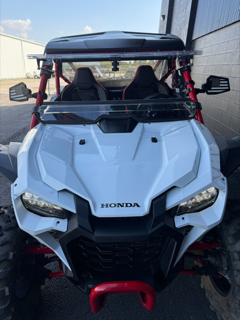 2023 Honda® Talon 1000X FOX Live Valve in bedford OH