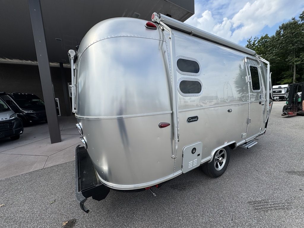 2022 Airstream Caravel 19CB in lorain OH