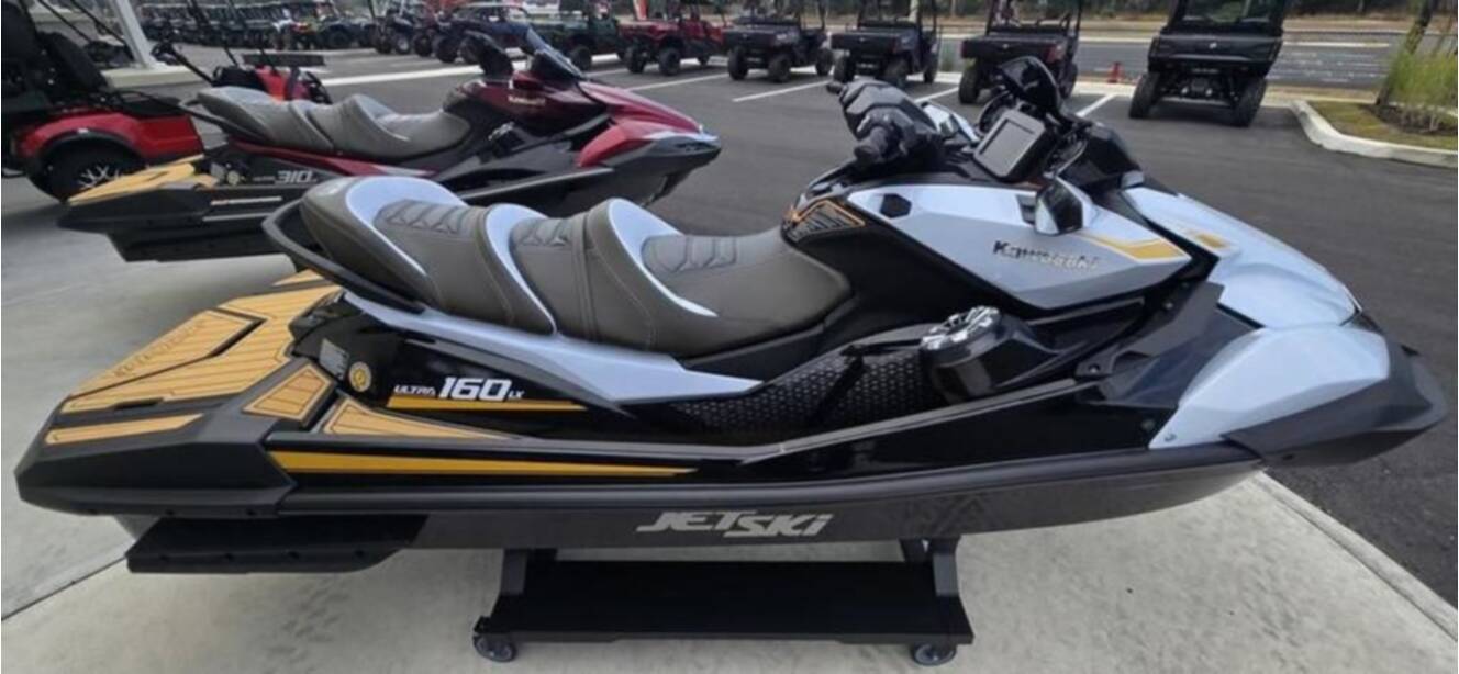 A photo of this 2026 Kawasaki Jet Ski® Ultra® 160LX