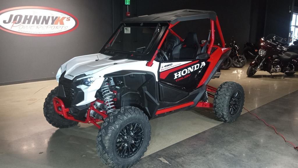 2024 Honda® Talon 1000R FOX Live Valve in elyria OH