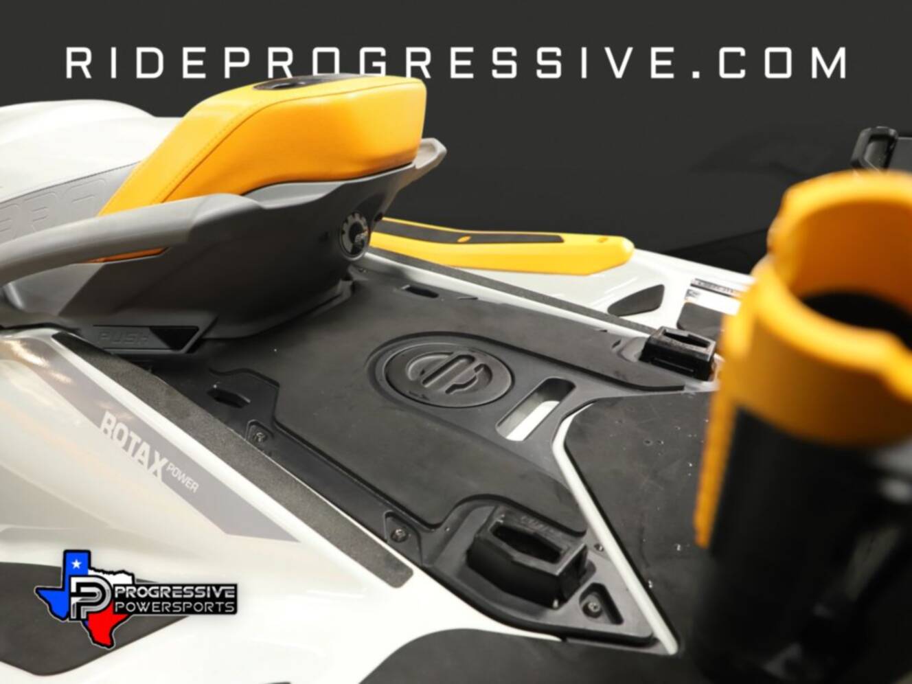 A photo of this 2023 Sea-Doo 00018PG00