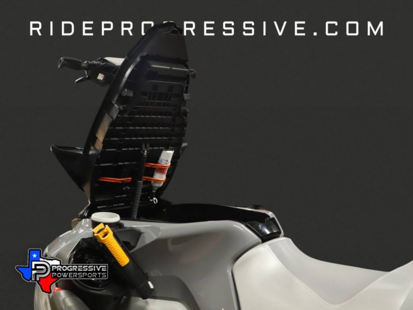 A photo of this 2023 Sea-Doo 00018PG00