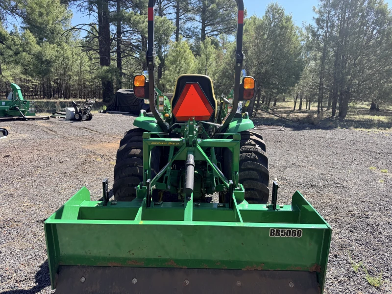 2023 John Deere 3039R