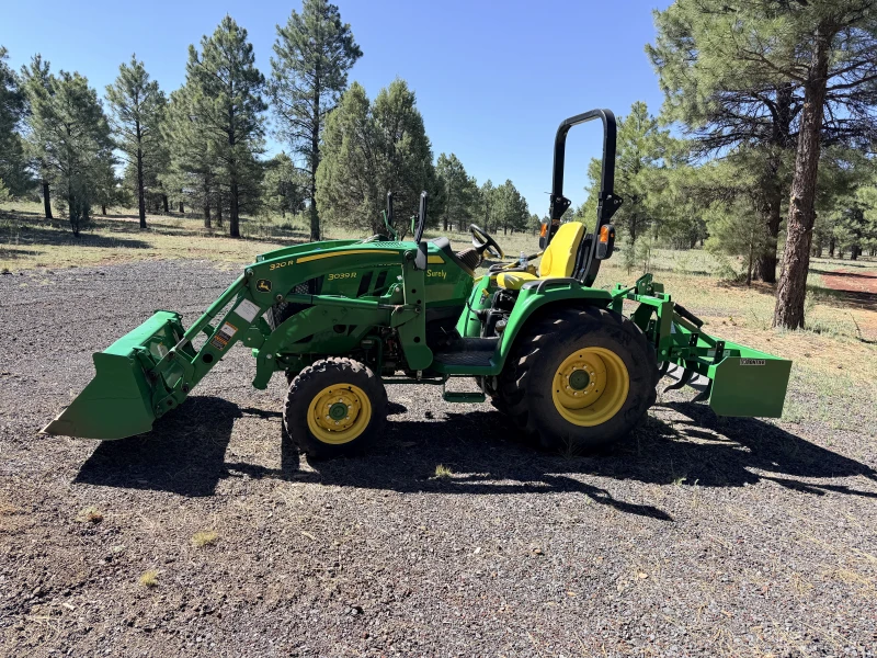 2023 John Deere 3039R