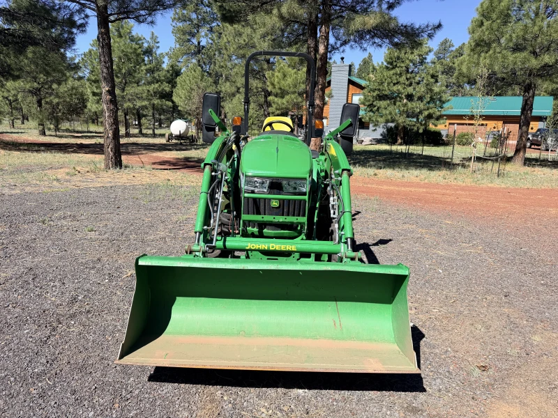 2023 John Deere 3039R