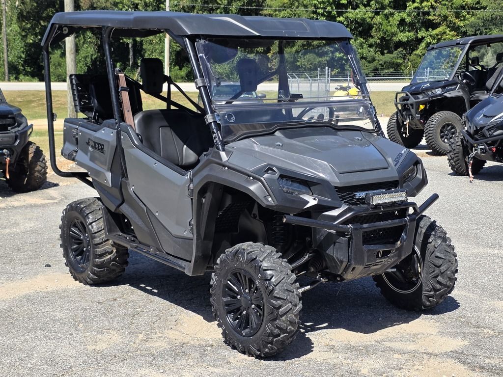 2016 Honda® Pioneer 1000-5 Deluxe in opelika AL