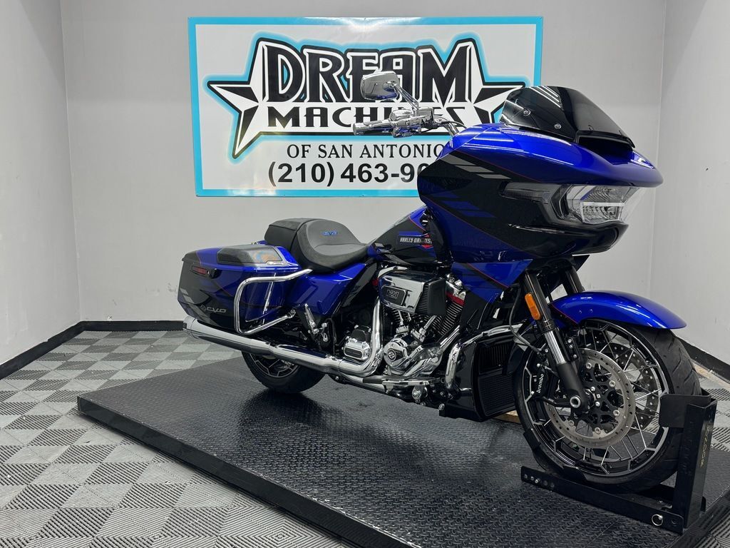 2025 Harley-Davidson® FLTRXSE - CVO Road Glide® CVO CUSTOM in San Antonio, TX