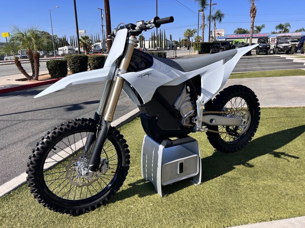 2026 Stark VARG MX 1.2 80 hp Medium 165-200lbs (Motocross) 80 HP in Banning, CA