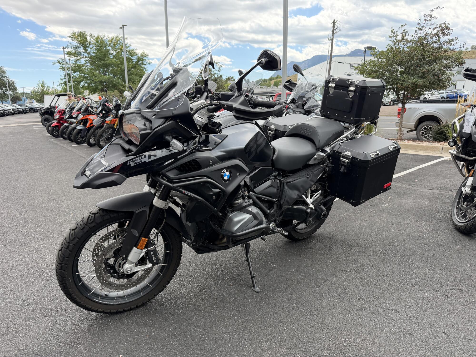 2023 BMW MOTORRAD R 1250 GS Adventure in Colorado Springs, CO