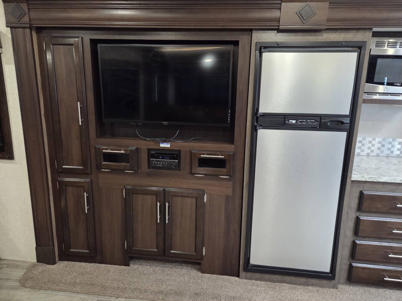 A photo of this 2018 Jayco White Hawk 31RL