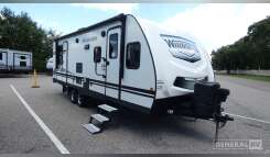 2021 Winnebago MINNIE 2500FL RV