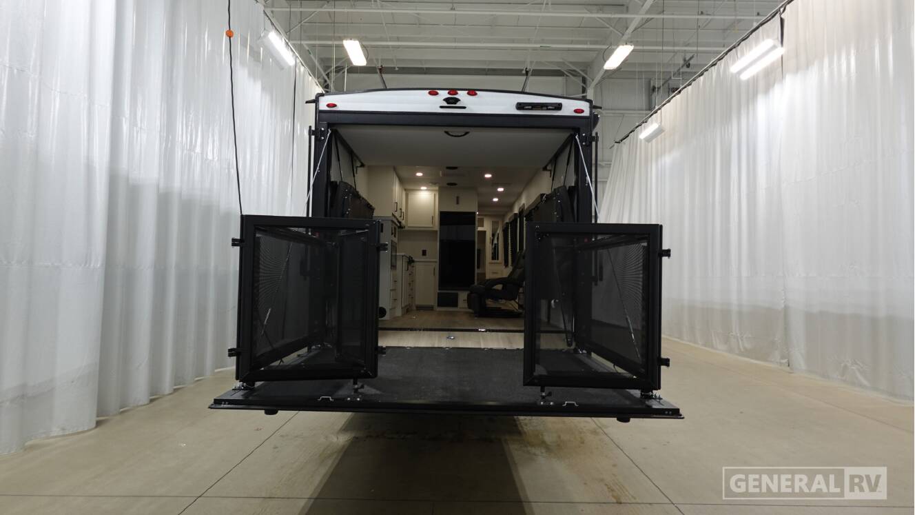 A photo of this 2026 Grand Design MOMENTUM 27MAV
