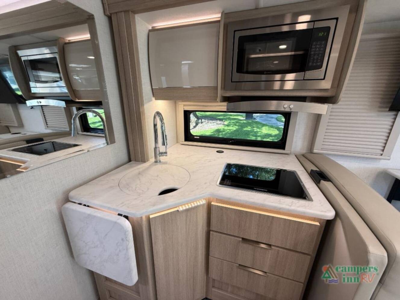 A photo of this 2027 Thor Motor Coach Axis 28.1
