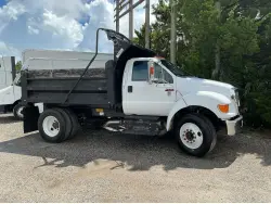 2015 Ford F750