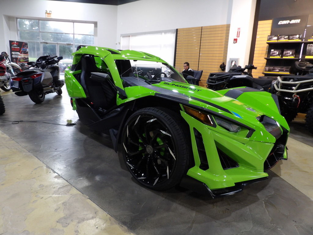 2025 Polaris Slingshot® Slingshot® SL AutoDrive Liquid Lime SL in Sanford, FL