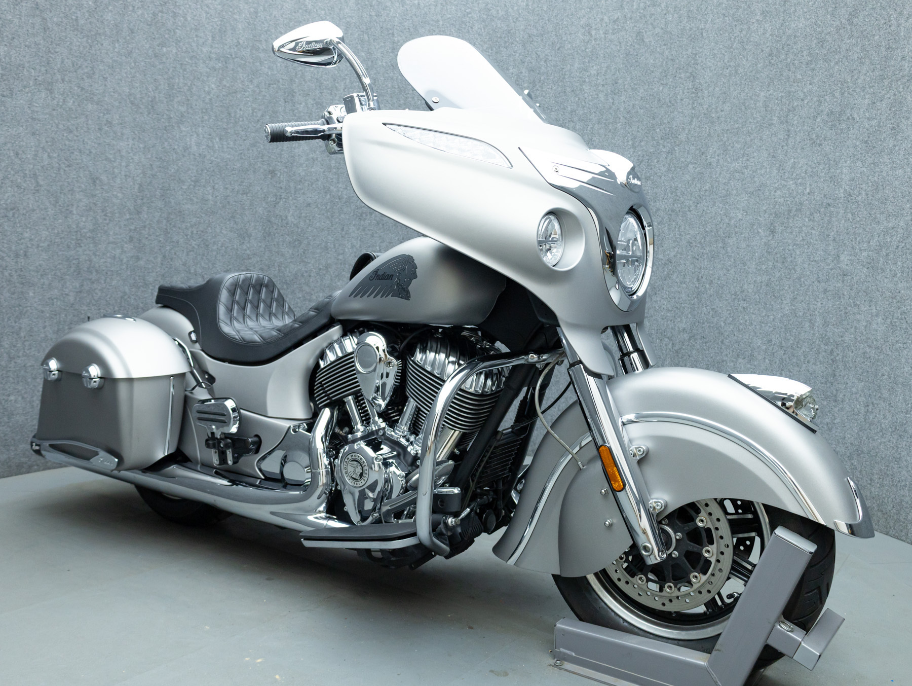2016 Indian CHIEFTAIN W/ABS in Pembroke, NH