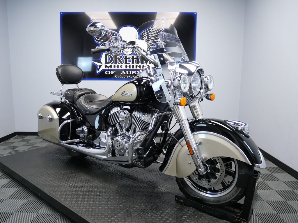 2021 Indian Motorcycle® Springfield® Thunder Black/Dirt Track Tan in Austin, TX