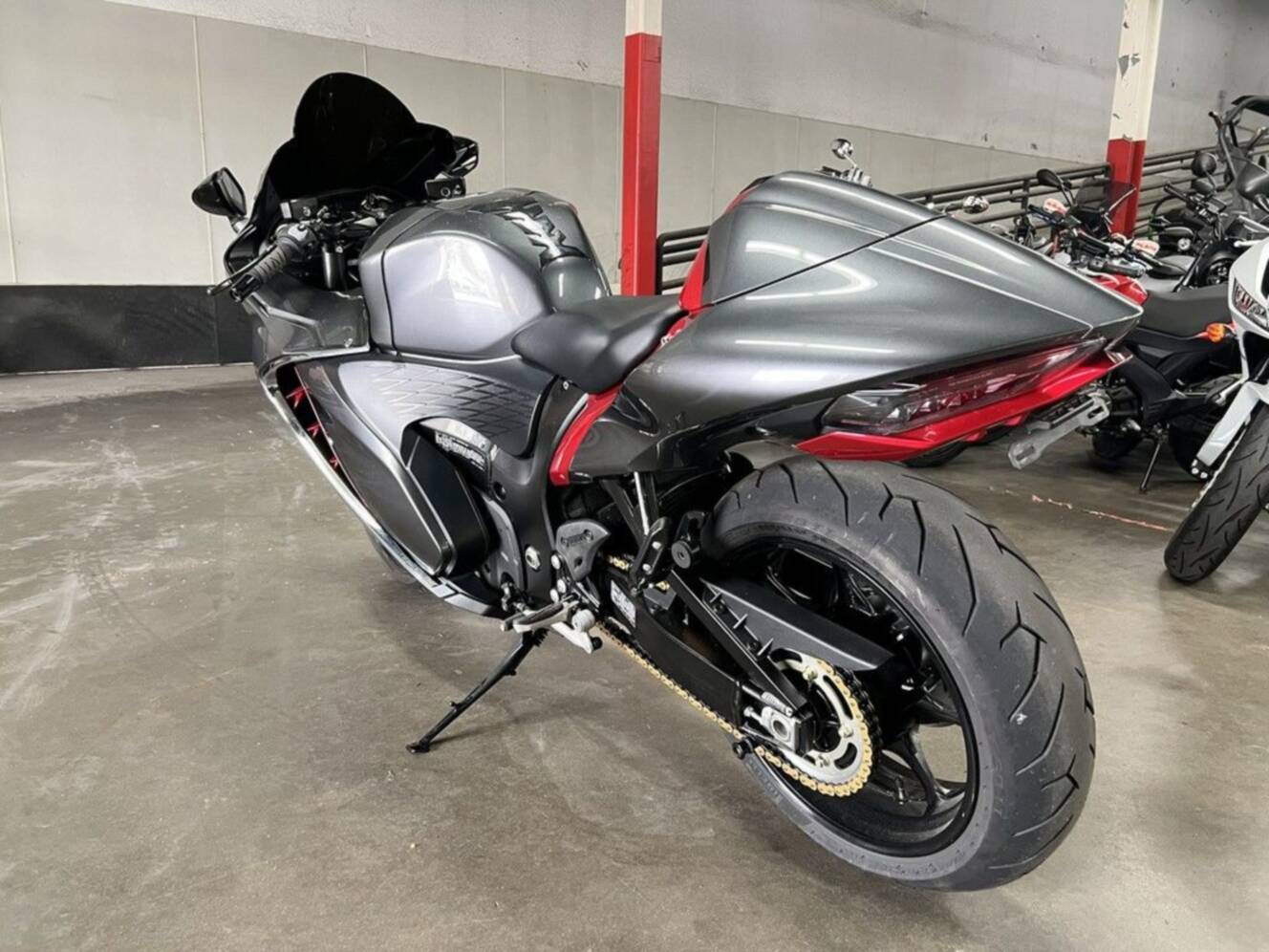 A photo of this 2023 Suzuki Hayabusa