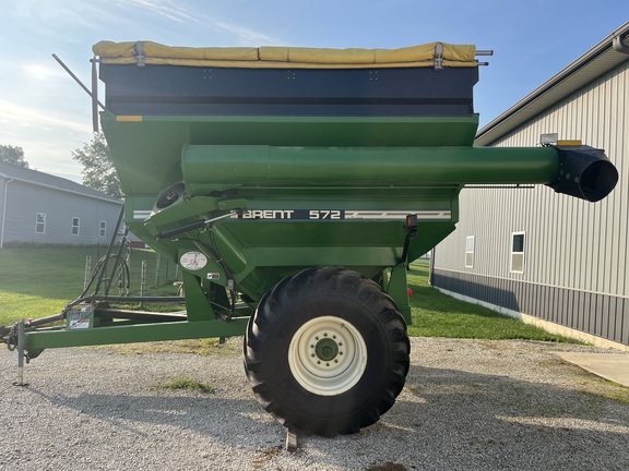 2002 Unverferth 572 in Bowling Green, OH