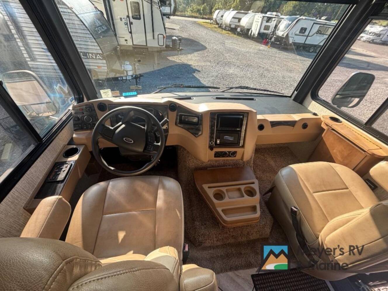 A photo of this 2021 Newmar Bay Star 3626
