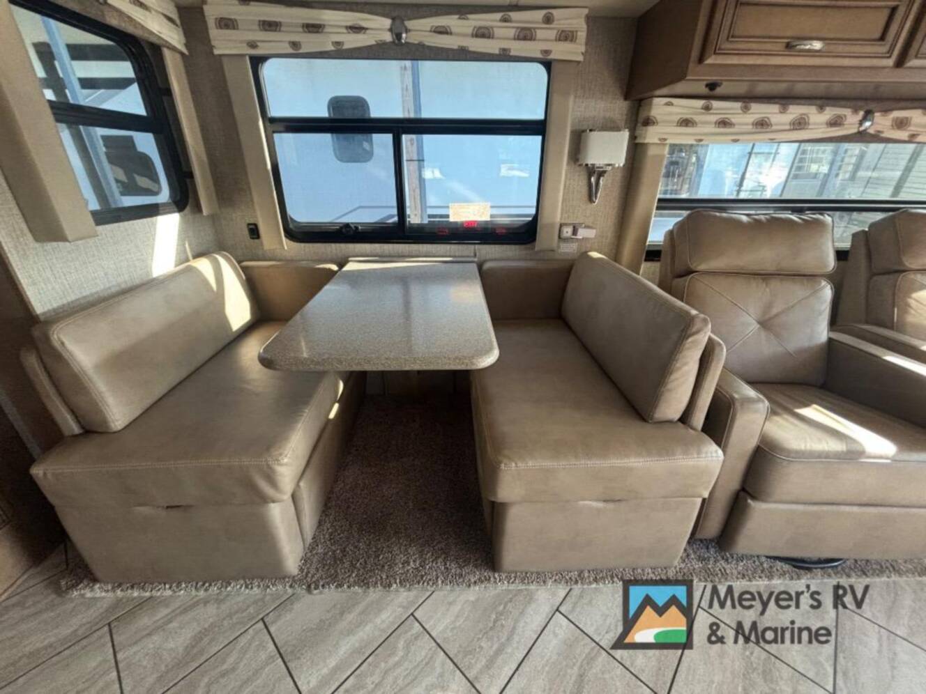 A photo of this 2021 Newmar Bay Star 3626