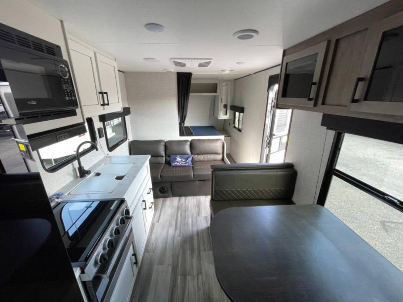 A photo of this 2024 Jayco Jay Flight 260BHW